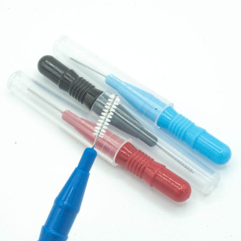 De kleurrijke Tandenstoker deed het Interdental Borstel Mondelinge Zorg Schoonmaken voor Huis in dozen