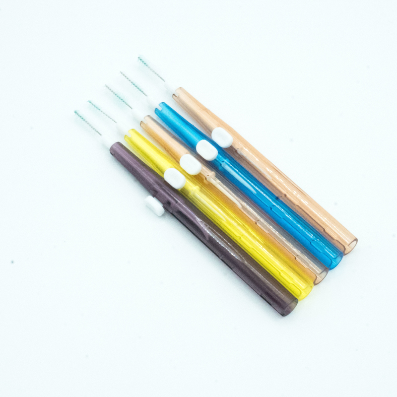 De kleurrijke Tandenstoker deed het Interdental Borstel Mondelinge Zorg Schoonmaken voor Huis in dozen