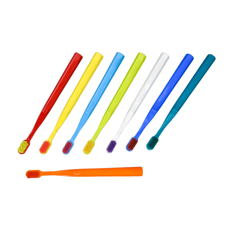 Groothandel Custom Adult Travel Home Hotel Plastic Soft Bristle Huishoudelijk Gebruik Tandborstel In Blister Card