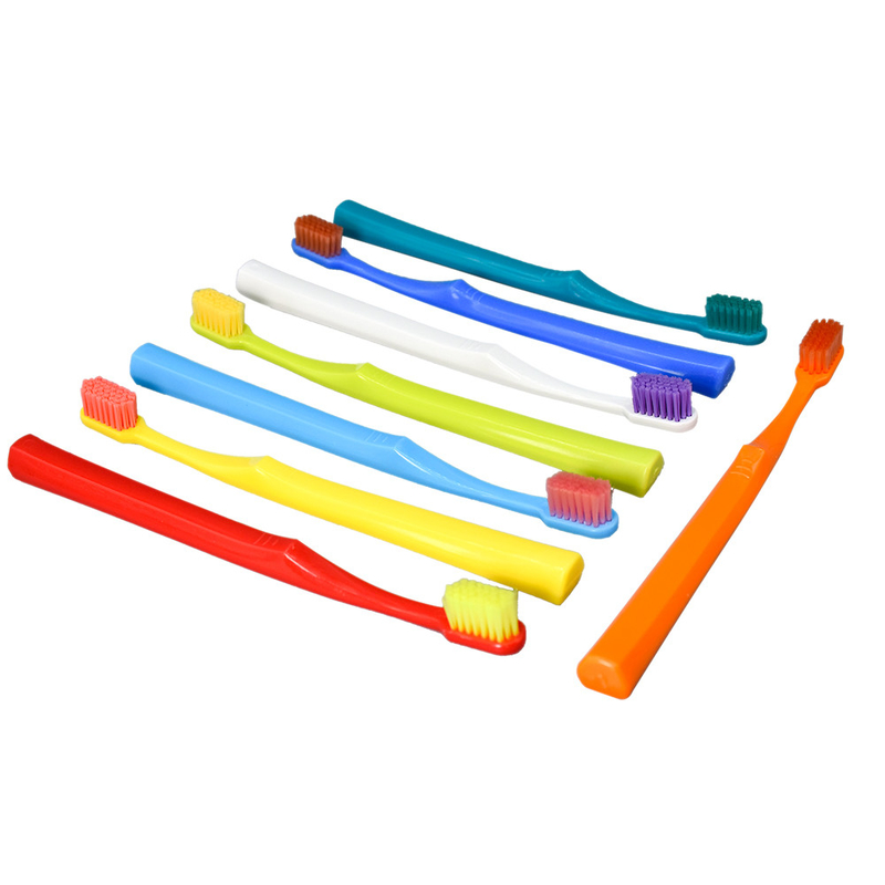 Groothandel Custom Adult Travel Home Hotel Plastic Soft Bristle Huishoudelijk Gebruik Tandborstel In Blister Card