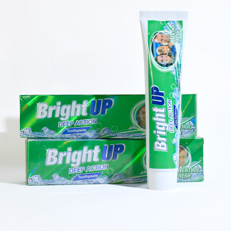 Verlichting Deep Action Menthol verse tandpasta 120 ml - Ervaar een instant koelend gevoel kruidenmunt