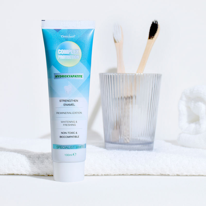 Matig blekend effect Tandpasta's voor het bleken van tanden met poetsen van tanden twee keer per dag en ingrediënten met natriumfytaat